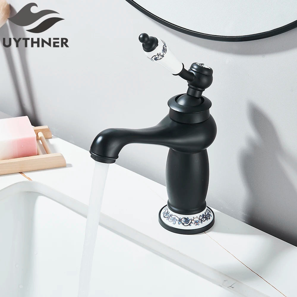 Kitchen Sink Faucets Antique Brass Single Handle Kitchen Basin Faucets Deck Mounted Hot & Cold Water Mixer Basin Sink Taps