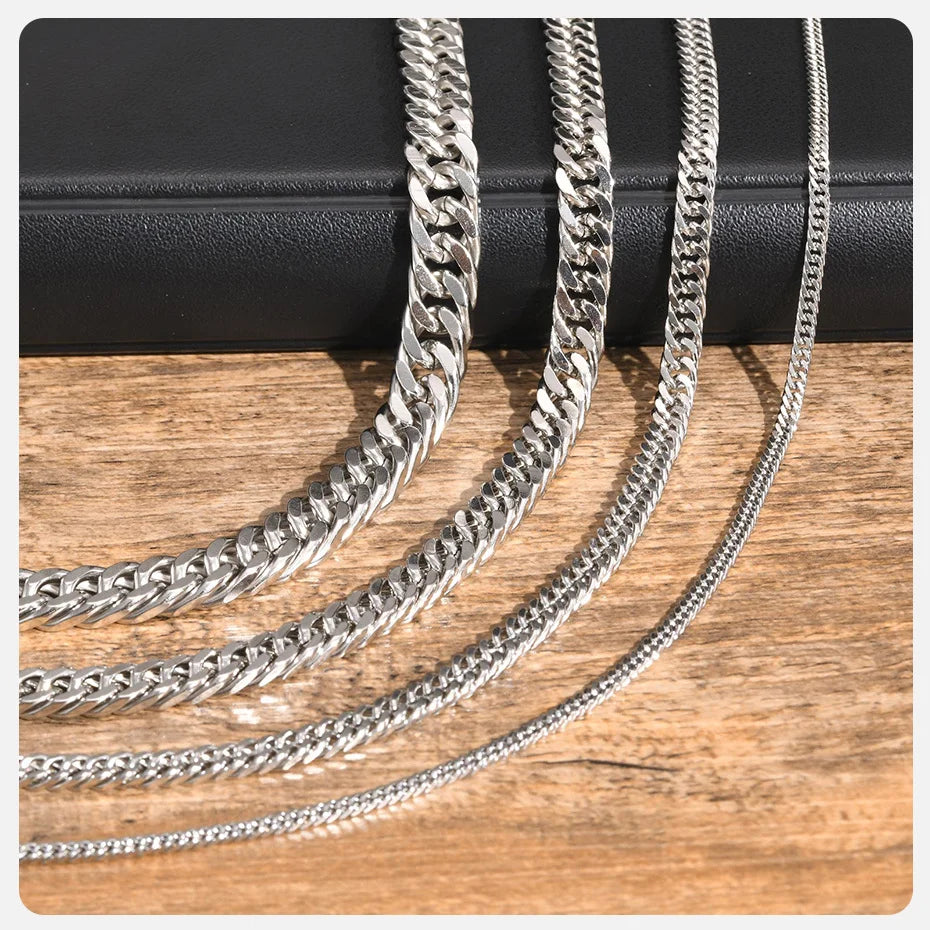 Vnox 3/5/7/9mm Thick Cuban Chain Necklaces for Men Women,Simple Miami Curb Links Collar,Waterproof Stainless Steel Unisex Chain