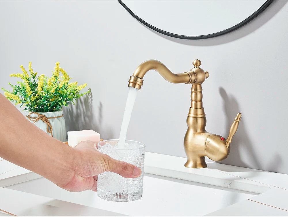 Kitchen Sink Faucets Antique Brass Single Handle Kitchen Basin Faucets Deck Mounted Hot & Cold Water Mixer Basin Sink Taps