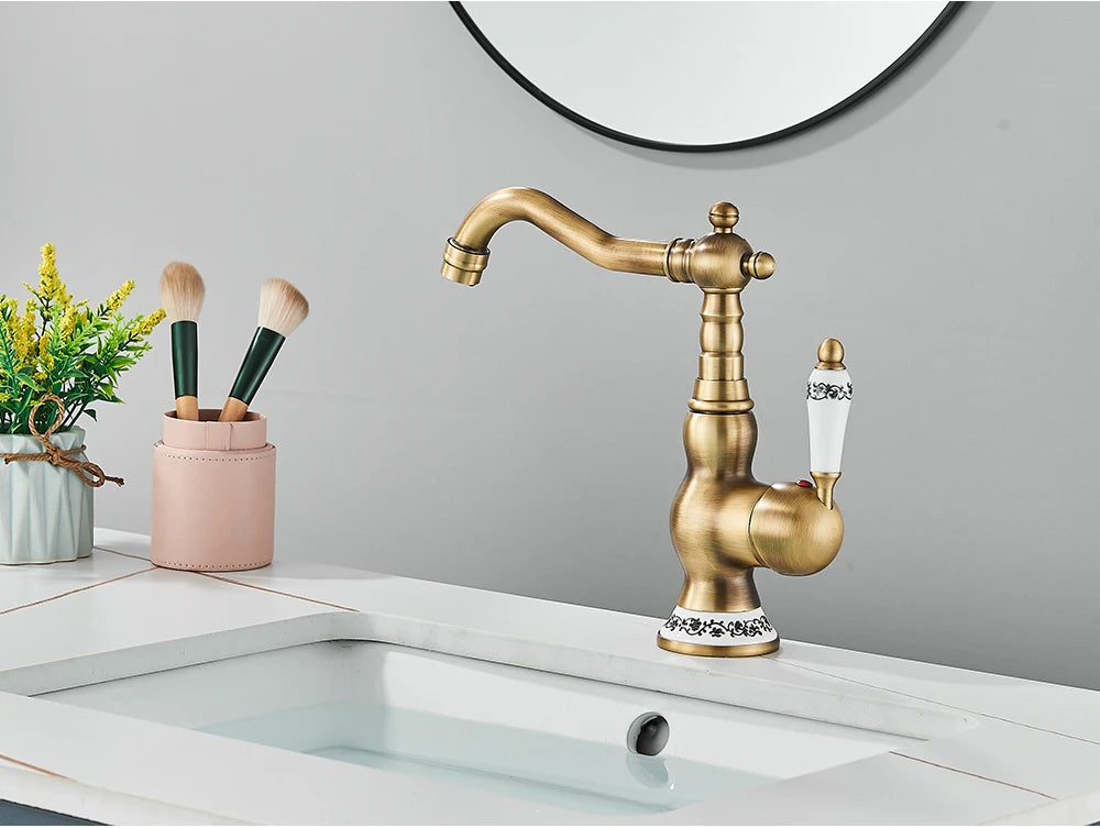 Kitchen Sink Faucets Antique Brass Single Handle Kitchen Basin Faucets Deck Mounted Hot & Cold Water Mixer Basin Sink Taps