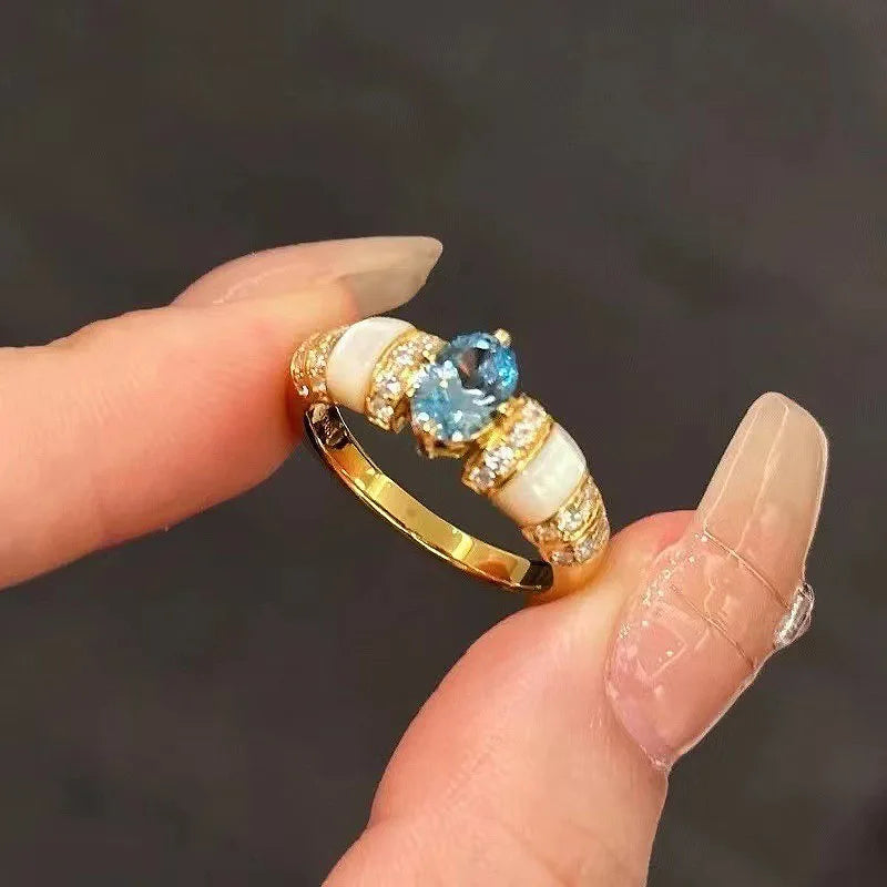Classic blue jewelry set